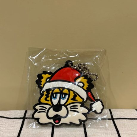 法國KENZO x VERDY聖誕限定老虎角色鑰匙圈 聖誕老虎吊飾鑰匙圈掛飾-3