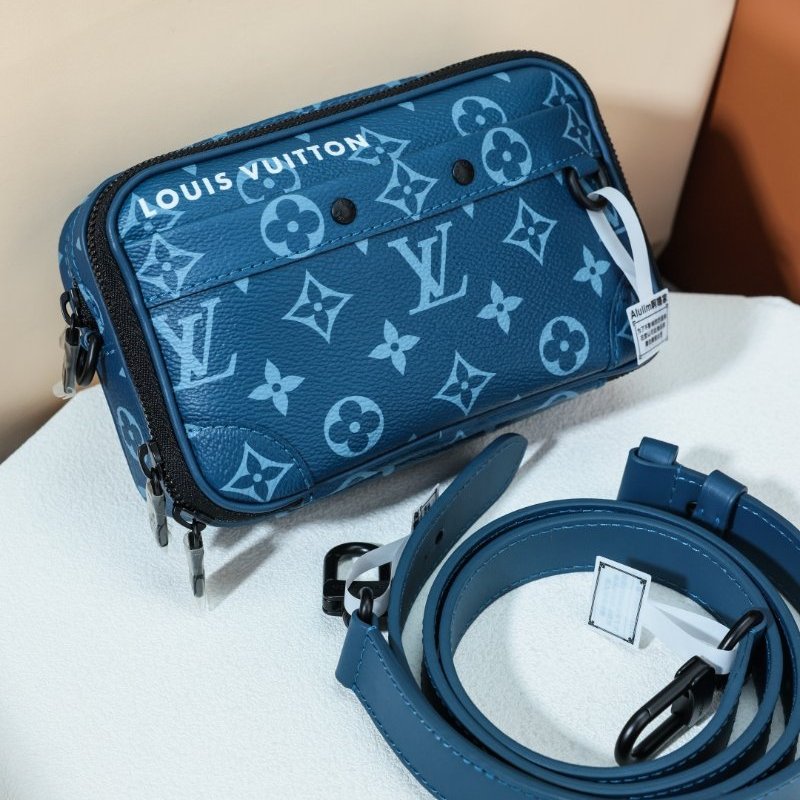 芯片款 路易威登/Louis Vuitton Alpha Nano相機包-0