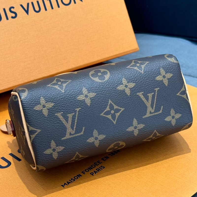 LV Nano Speedy 小波士頓包-2