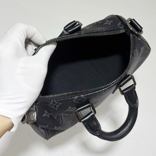 近新品 路易威登/Louis Vuitton Keepall25芯片款 黑武士老花手提斜背包-7