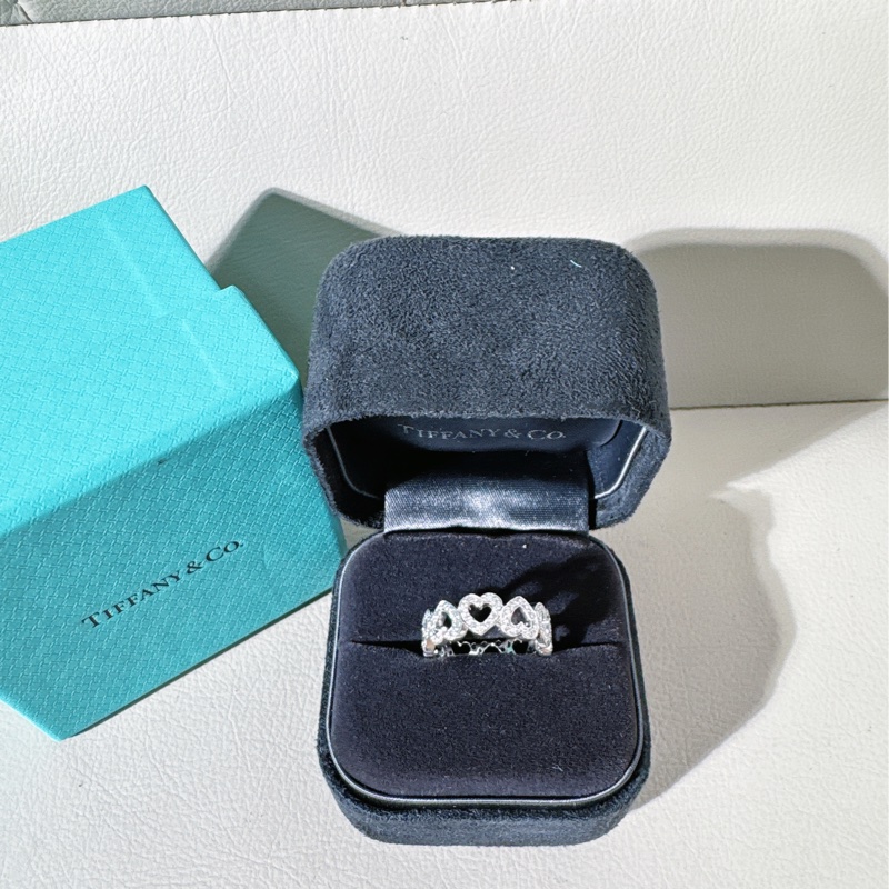 Tiffany蒂芙尼心形滿鑽戒指，港碼 10號-0