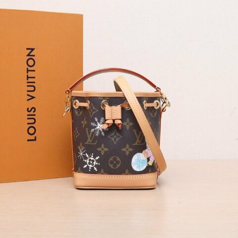 LOUIS VUITTON NOÉ水桶包Nano13可拆卸肩帶老花PVC金扣晶片肩背包