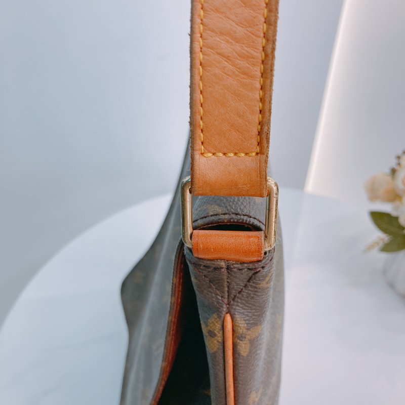 MS0640 Louis Vuitton 路易威登 中古 翻蓋單肩包 經典老花 金扣 Musette Salsa Crossbody Canvas Monogram x GHW-15