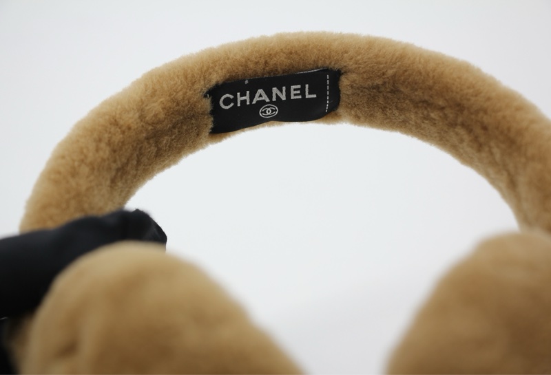 Chanel羊毛皮淺啡色CC 耳罩-8