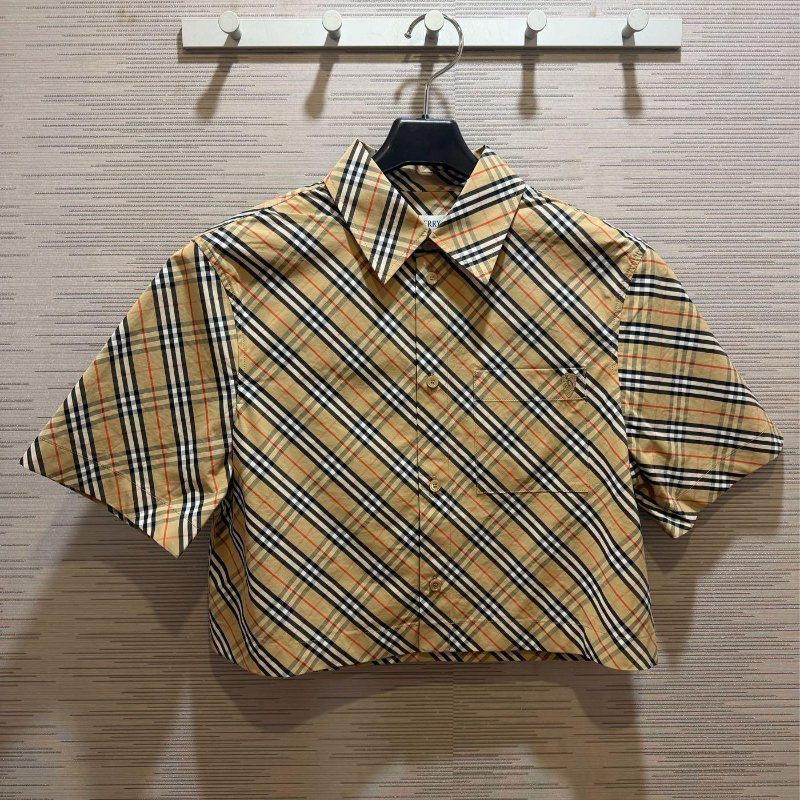 💎Han's house精品服飾💎Burberry 格紋 短版 襯衫  原價23300-8