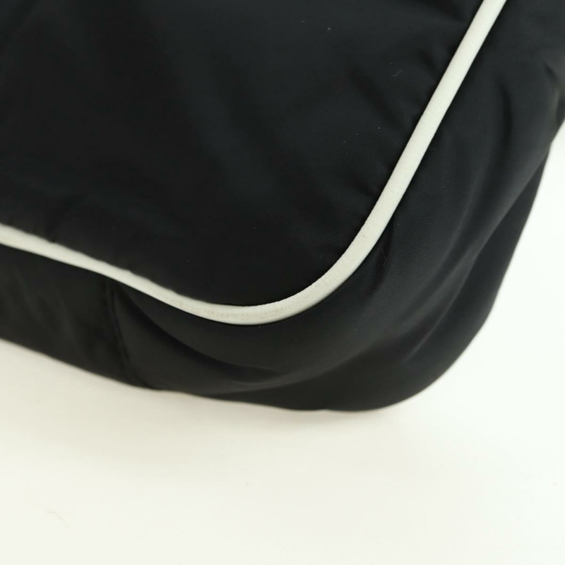 【日本直送】SAINT LAURENT 黑色尼龍單肩包，正品 178069SAM-15