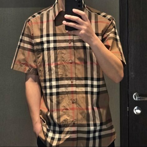 💎Han's house精品服飾💎 BURBERRY 格紋 短袖 襯衫