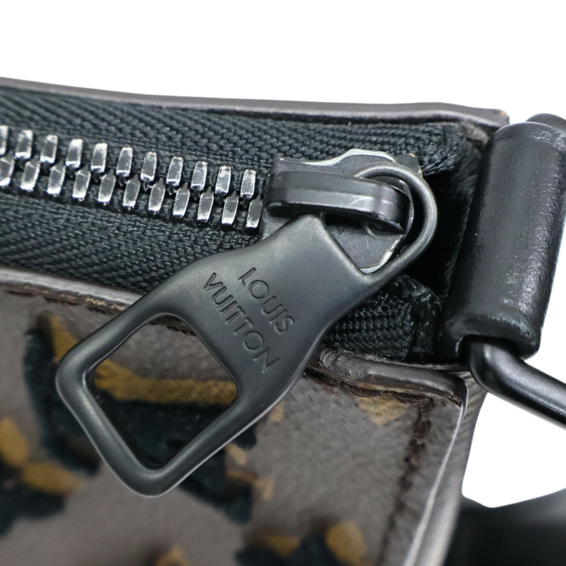 棕色 原花帆布 Triangle Messenger 肩背包 M45070【LOUIS VUITTON LV 路易威登】 M45070-7