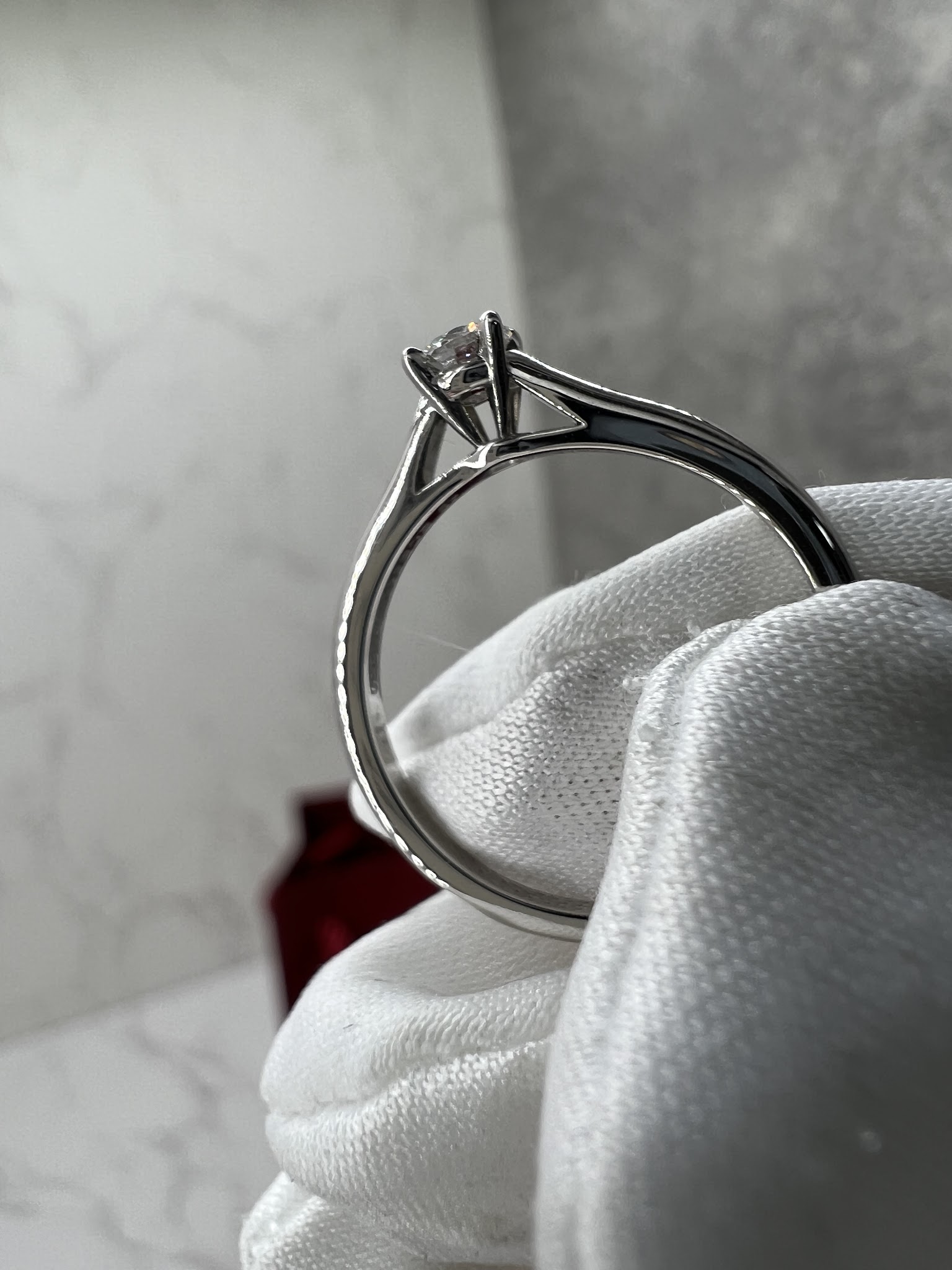 香緹國際精品 Cartier 鑽戒 0.18克拉 PT950戒台 984-4