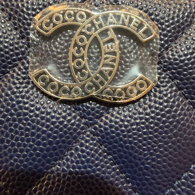 Chanel 深藍荔枝皮雙C鑲logo ㄇ拉零錢卡包-3