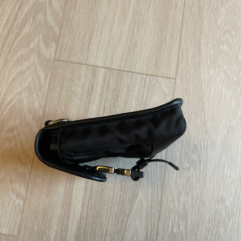 PRADA 小包 Re-Nylon and Saffiano leather smartphone case-9
