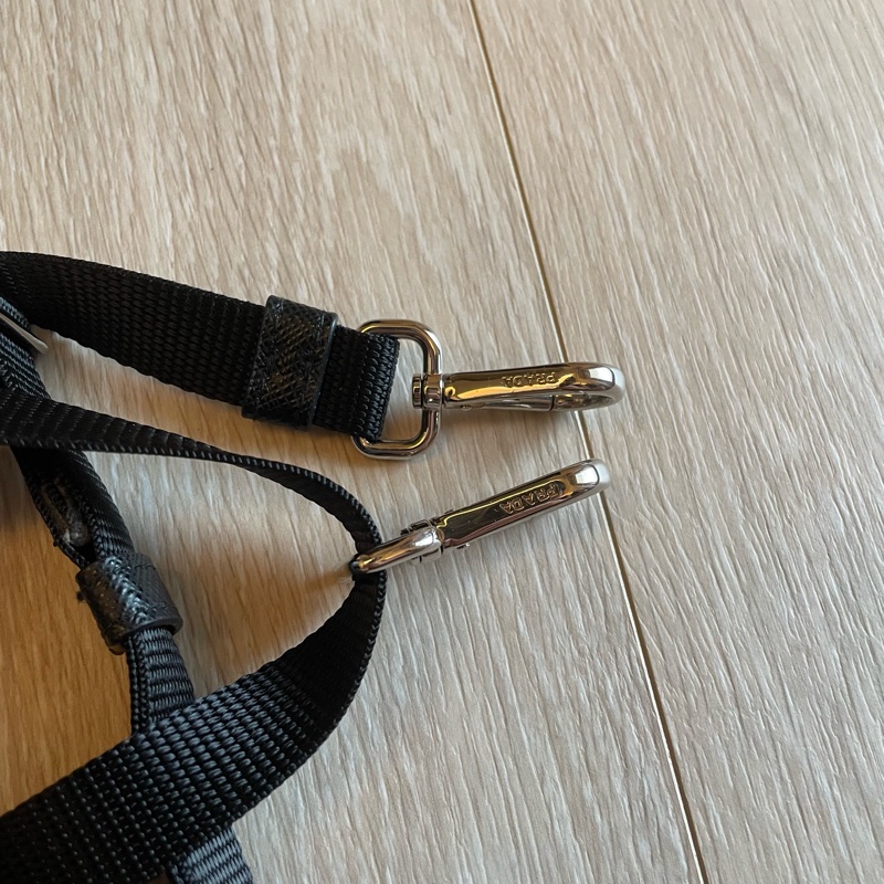 PRADA 小包 Re-Nylon and Saffiano leather smartphone case-21