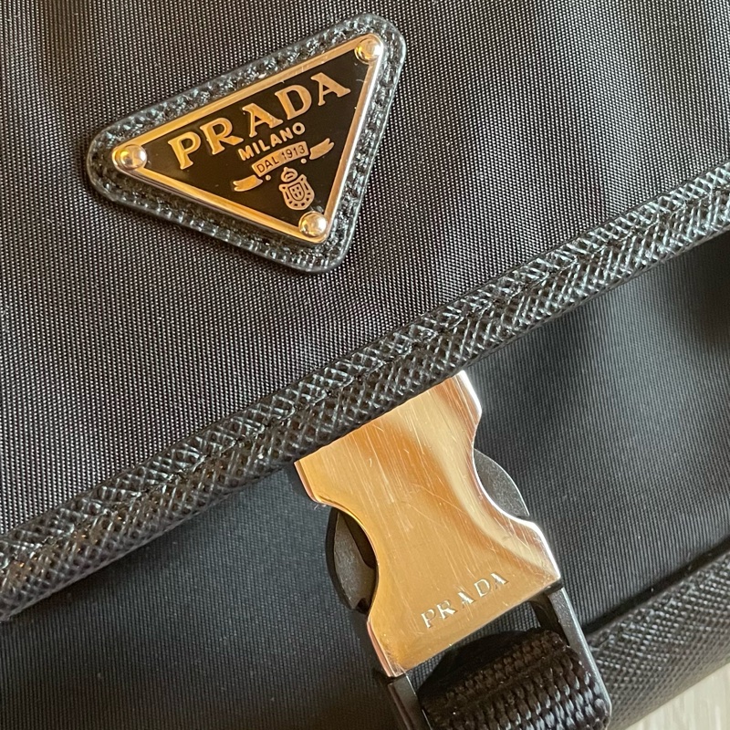 PRADA 小包 Re-Nylon and Saffiano leather smartphone case-26