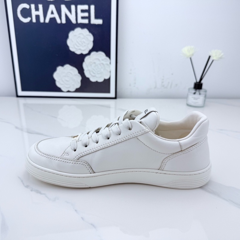 chanel香奈兒 純白金標板鞋 38碼 🧡-2