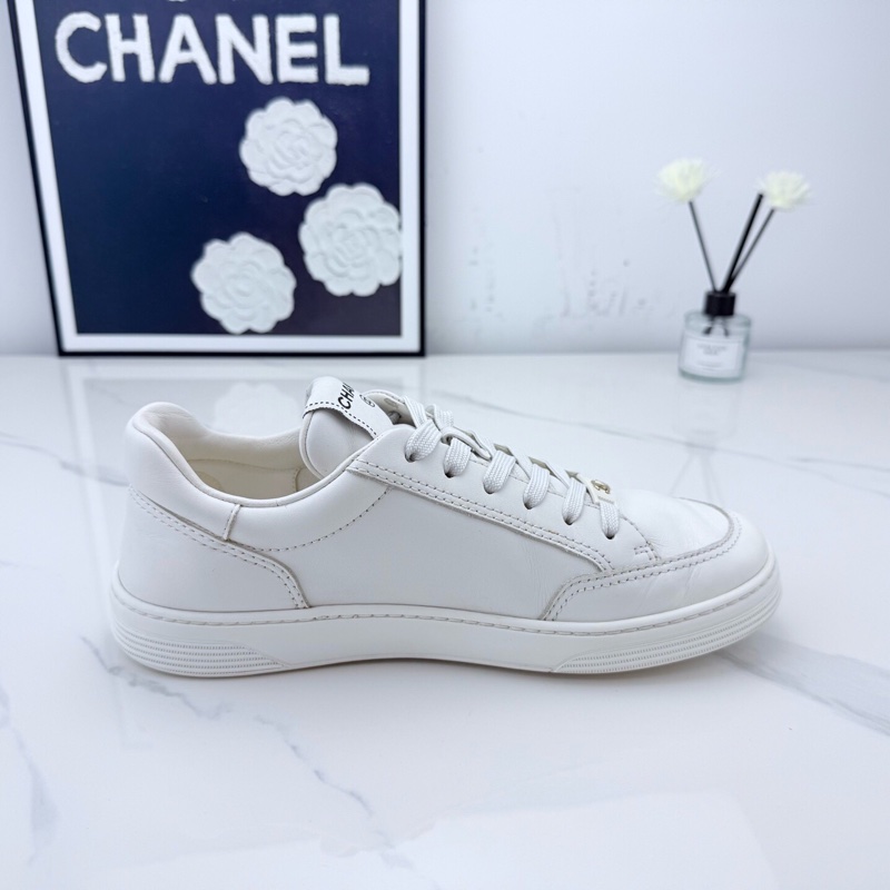 chanel香奈兒 純白金標板鞋 38碼 🧡-5