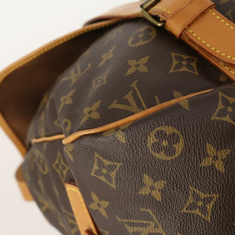 【日本直送】路易威登 Monogram Saumur 43 肩背包 M42252 LV Auth YKZ745A-14