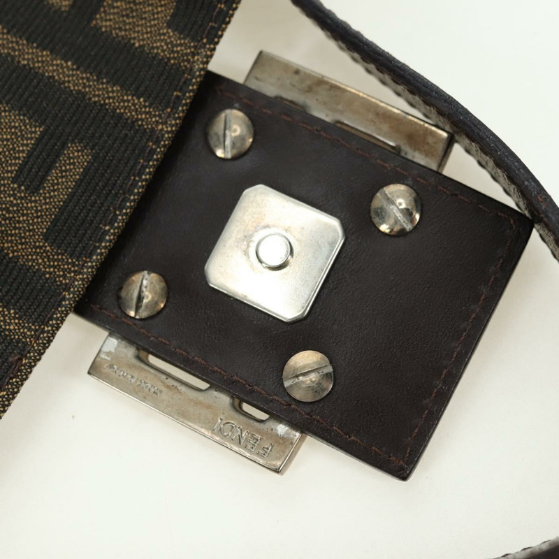 【日本直送】FENDI Zucca帆布Mamma Baguette單肩包 棕色/黑色 正品 177646SAV-8