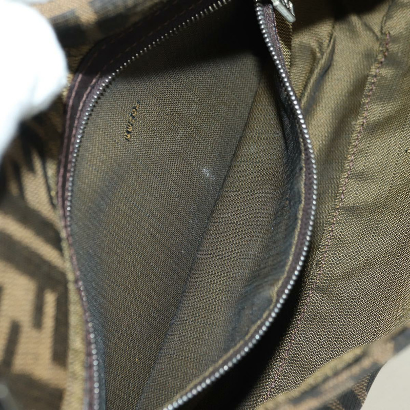 【日本直送】FENDI Zucca帆布Mamma Baguette單肩包 棕色/黑色 正品 177646SAV-24