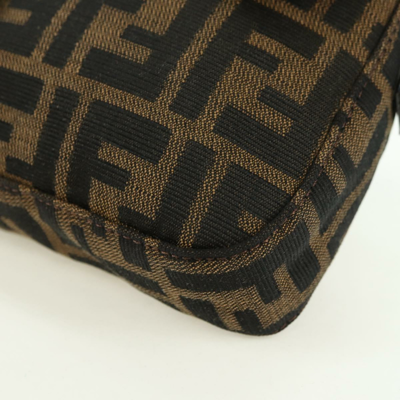 【日本直送】FENDI Zucca帆布Mamma Baguette單肩包 棕色/黑色 正品 177645SAV-15
