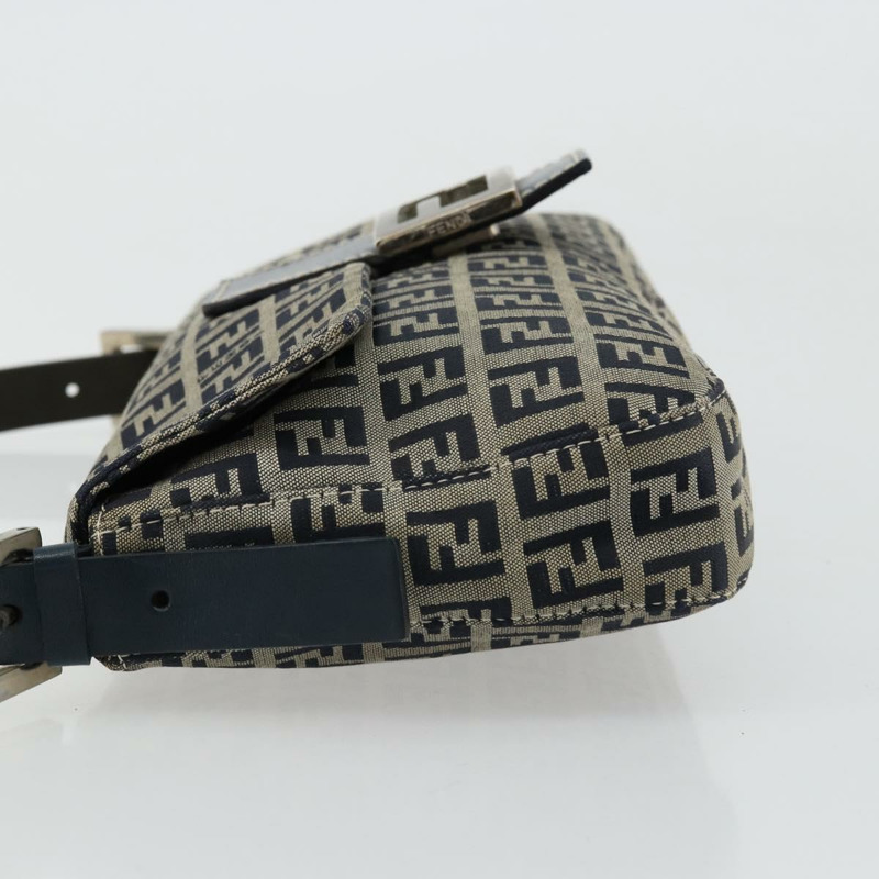 【日本直送】FENDI Zucchino帆布Mamma Baguette單肩包 海軍藍 銀色 正品 177677A-3