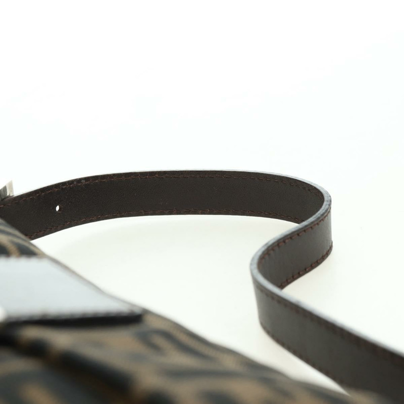 【日本直送】FENDI Zucca帆布Mamma Baguette單肩包 黑色棕色 正品 177212SAV-13