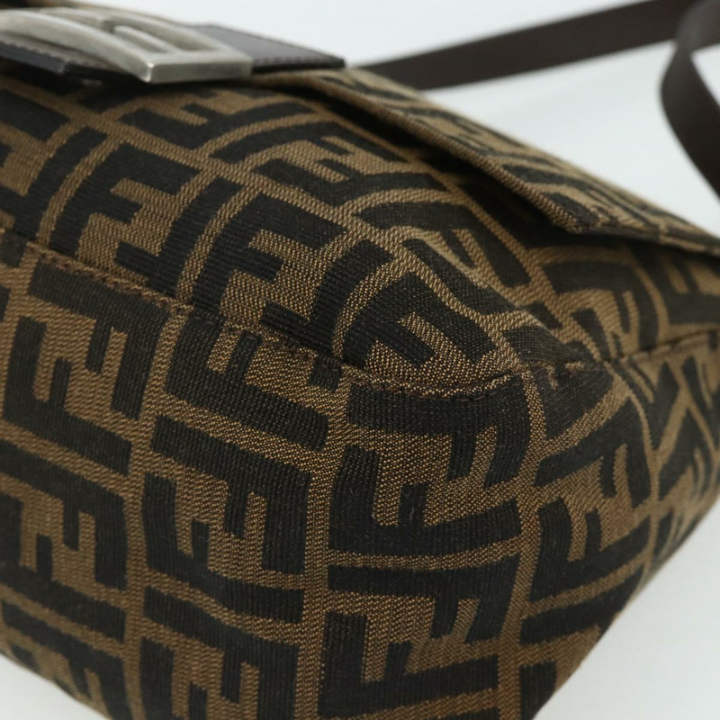 【日本直送】FENDI Zucca帆布Mamma Baguette單肩包 黑色棕色 正品 179060V-13