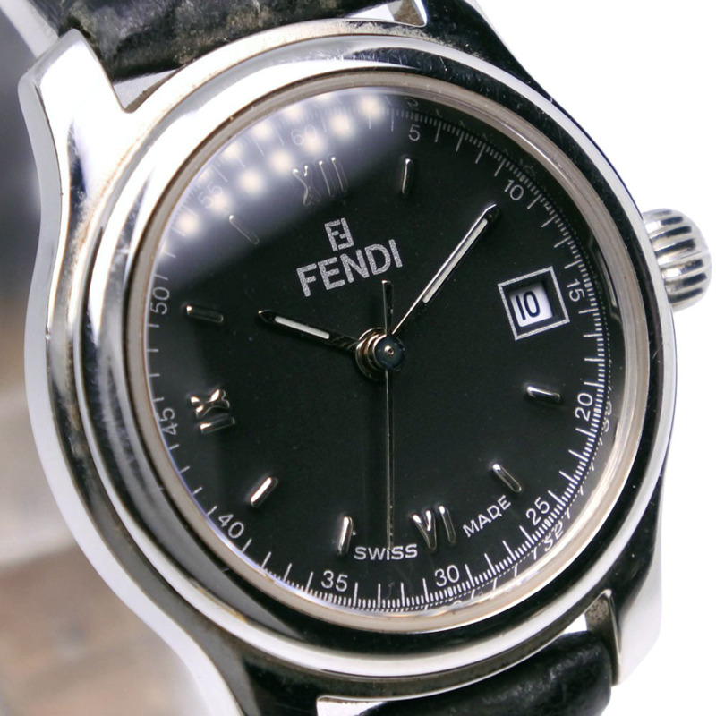 Fendi Olologi 女士腕錶，210L 不鏽鋼 x 皮革錶帶，石英模擬，黑色錶盤，女款。-2