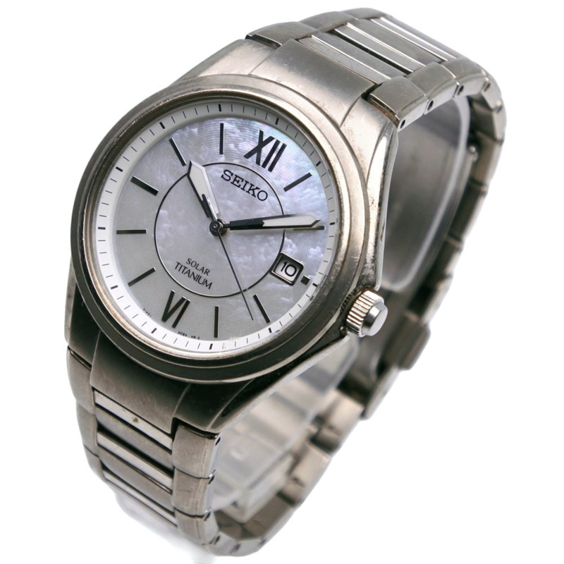 精工 SEIKO V145-0BA0 鈦金屬模擬腕錶，珍珠母貝錶盤 - 男士-1