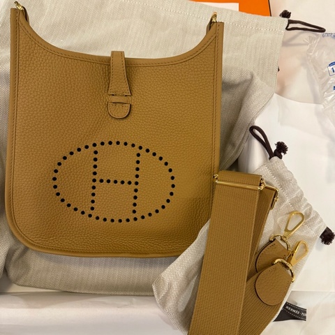 💖Hermes Evelyne23 餅乾色金釦💖 全新全配