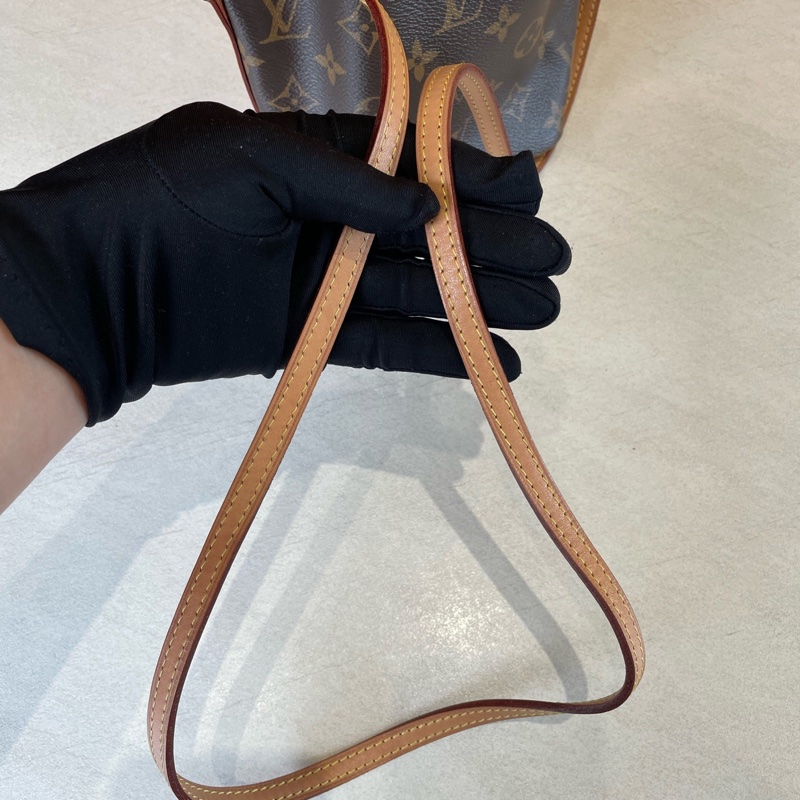 LV nano noe抽繩老花水桶包斜背包-6