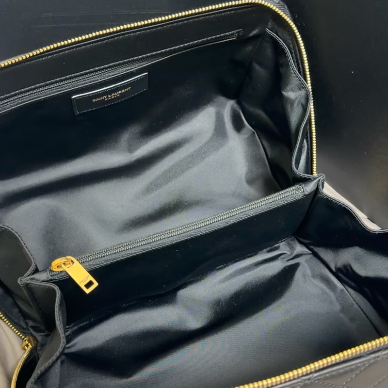 YSL絕版菱格紋化妝包-2