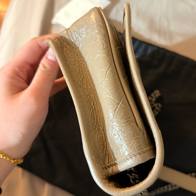 YSL Niki mini 聖羅蘭 奶茶色斜背包-10