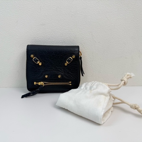 巴黎世家/Balenciaga 黑色羊皮鉚釘機車錢包 金色五金 附件：塵袋