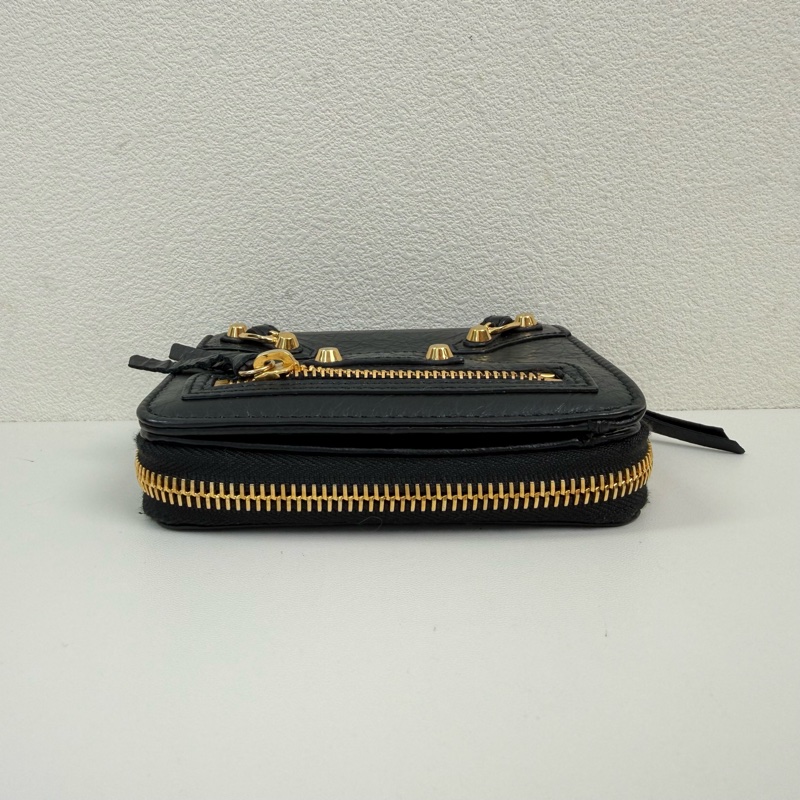 巴黎世家/Balenciaga 黑色羊皮鉚釘機車錢包 金色五金 附件：塵袋-4