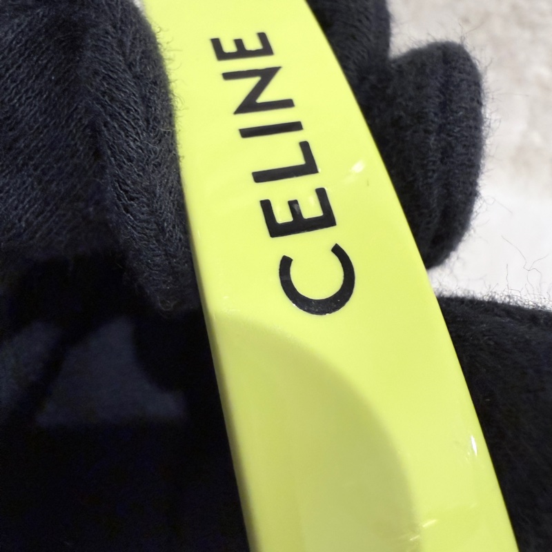 CELINE✨夏日黃字母髮夾-9