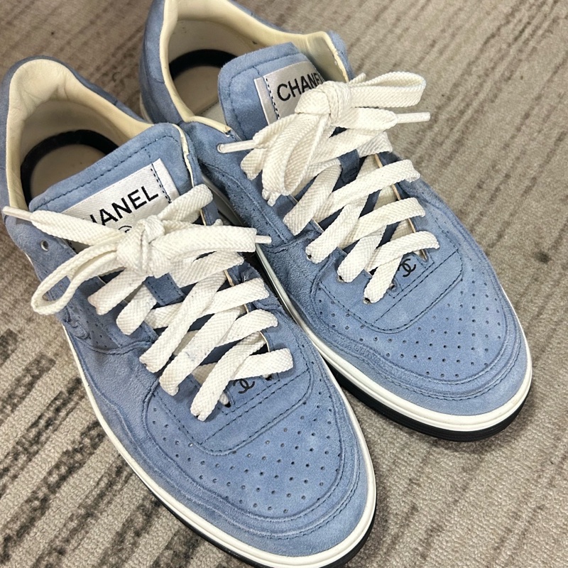CHANEL香奈兒霧霾藍麂皮板鞋36.5。 無配件 單品-1