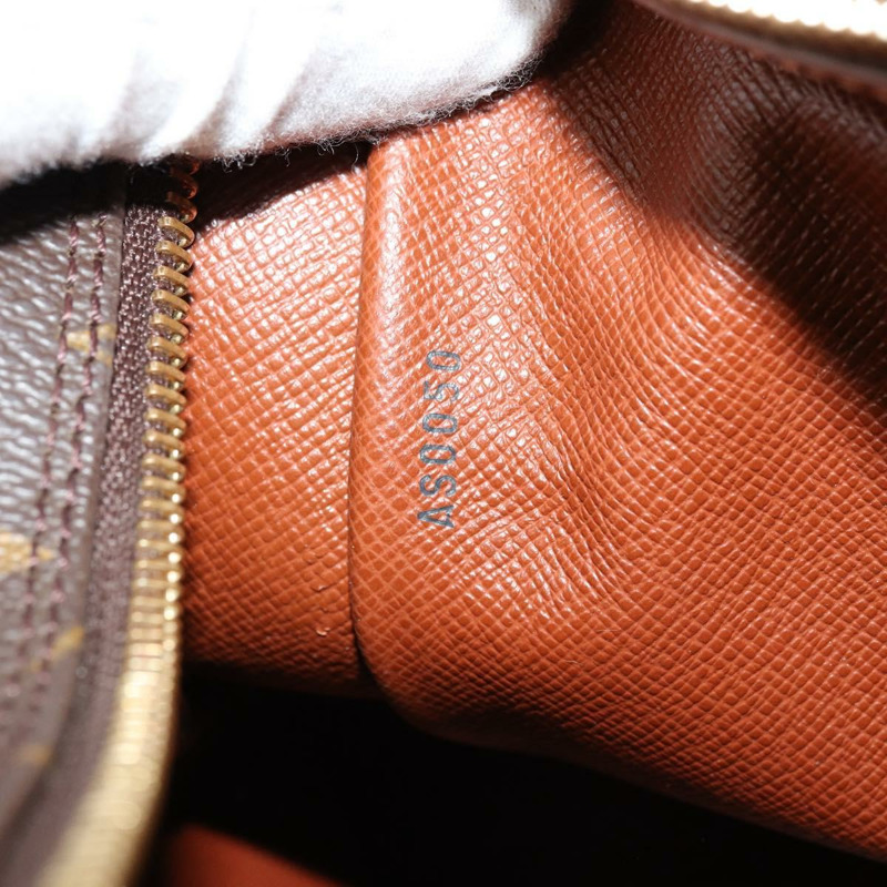【日本直送】路易威登 Monogram Boulogne 30 肩背包 M51265 LV Auth 177552A-11