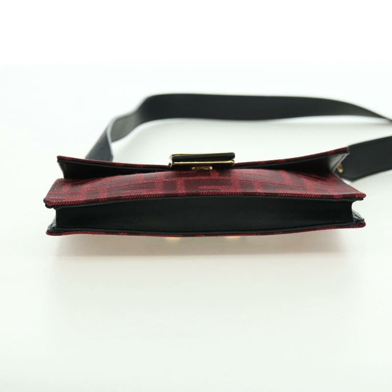 【日本直送】FENDI Zucca帆布法棍纖細單肩包 紅色金色 正品 177965A-4
