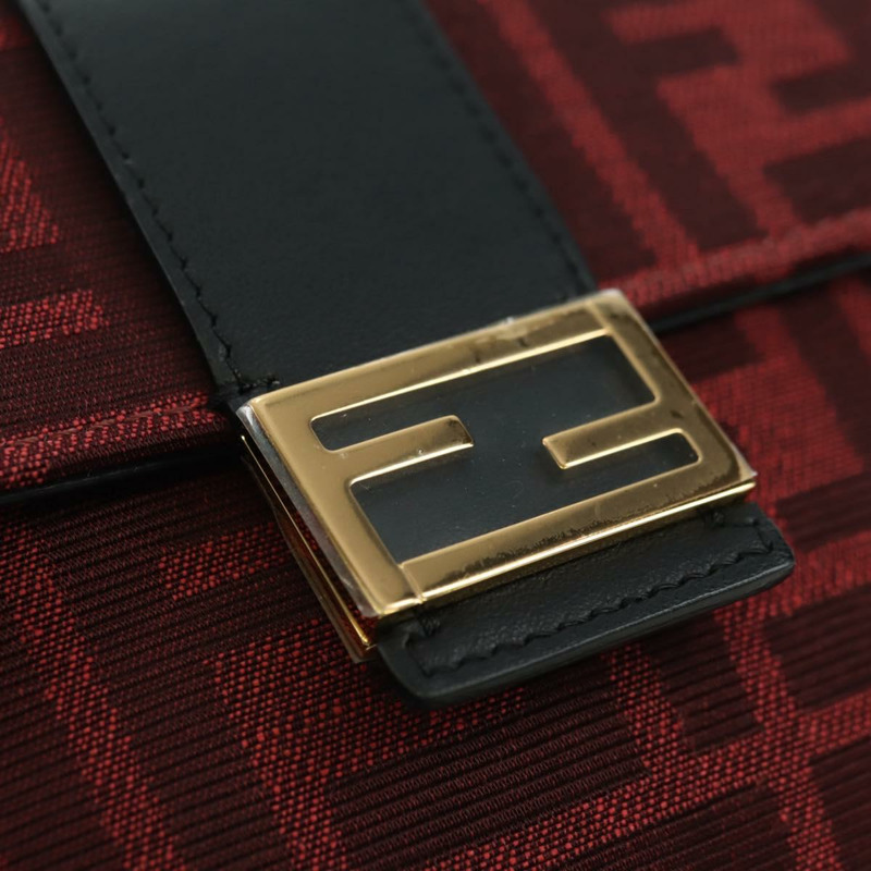【日本直送】FENDI Zucca帆布法棍纖細單肩包 紅色金色 正品 177965A-17
