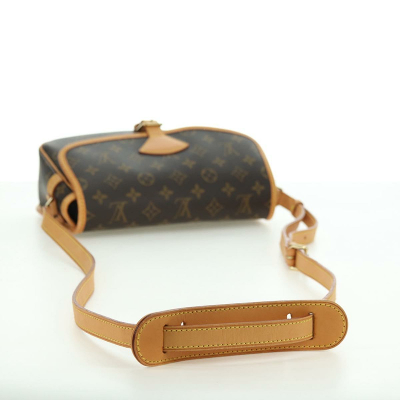 【日本直送】路易威登 Monogram Sologne 肩背包 M42250 LV 正品 am11552V-7