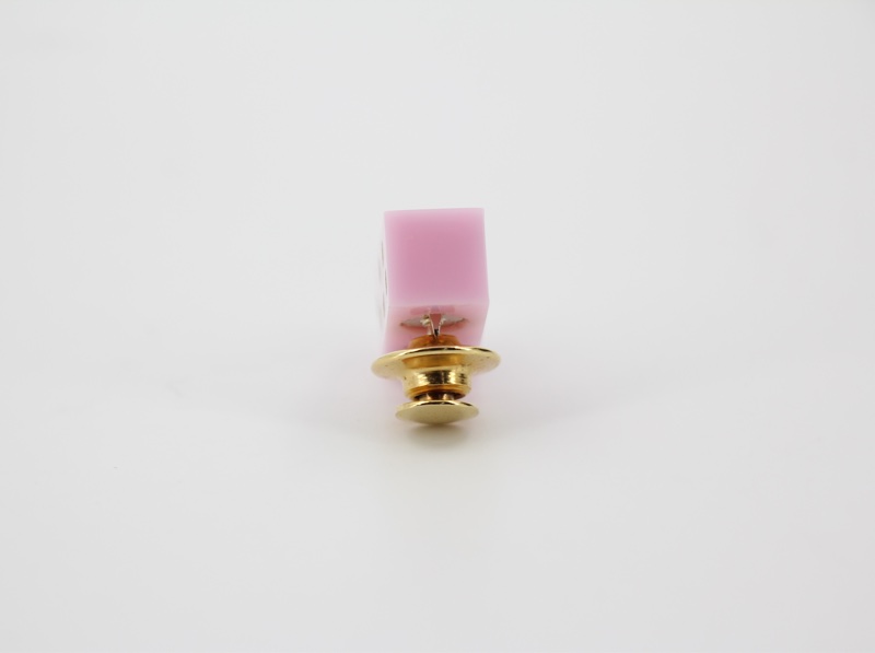 Chanel Vintage 05C樹脂鐵塔粉紅胸針-2