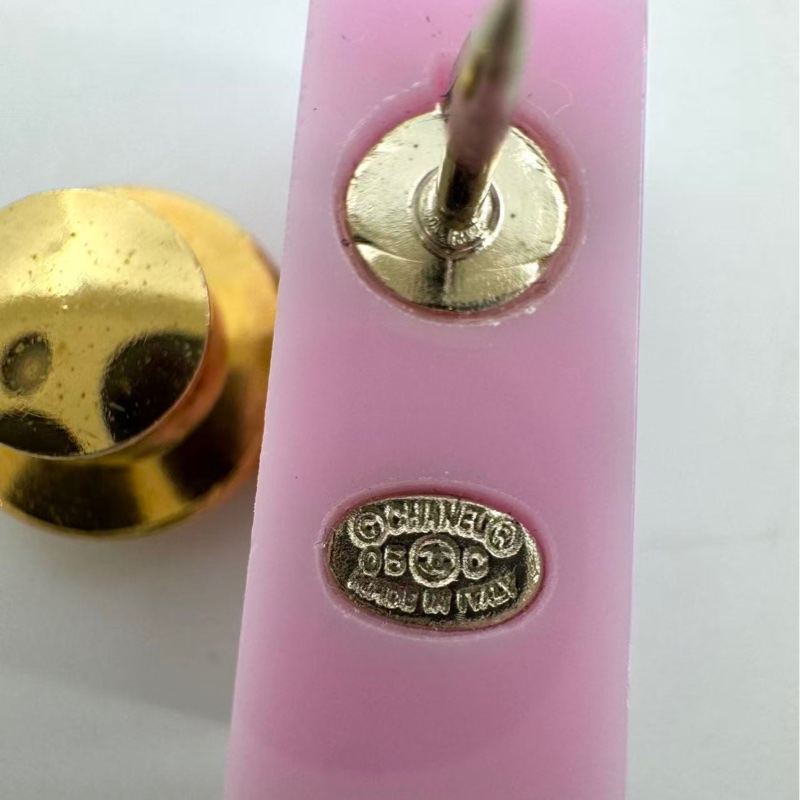 Chanel Vintage 05C樹脂鐵塔粉紅胸針-8