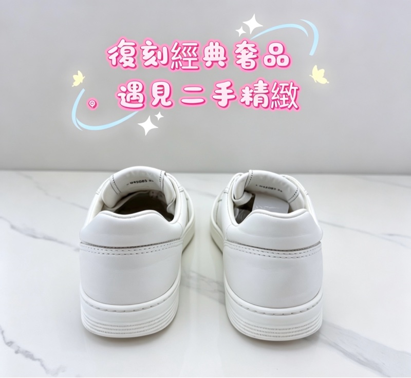 chanel香奈兒 純白金標板鞋 38碼 97新-4