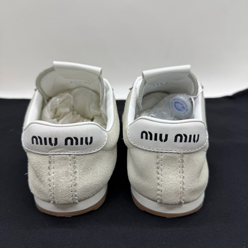 MIU MIU繆繆 皮革 Plume 520 阿甘德訓鞋 米白色 37碼-4