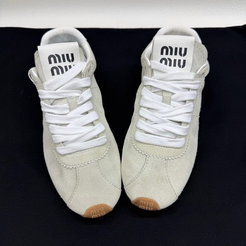MIU MIU繆繆 皮革 Plume 520 阿甘德訓鞋 米白色 37碼-8
