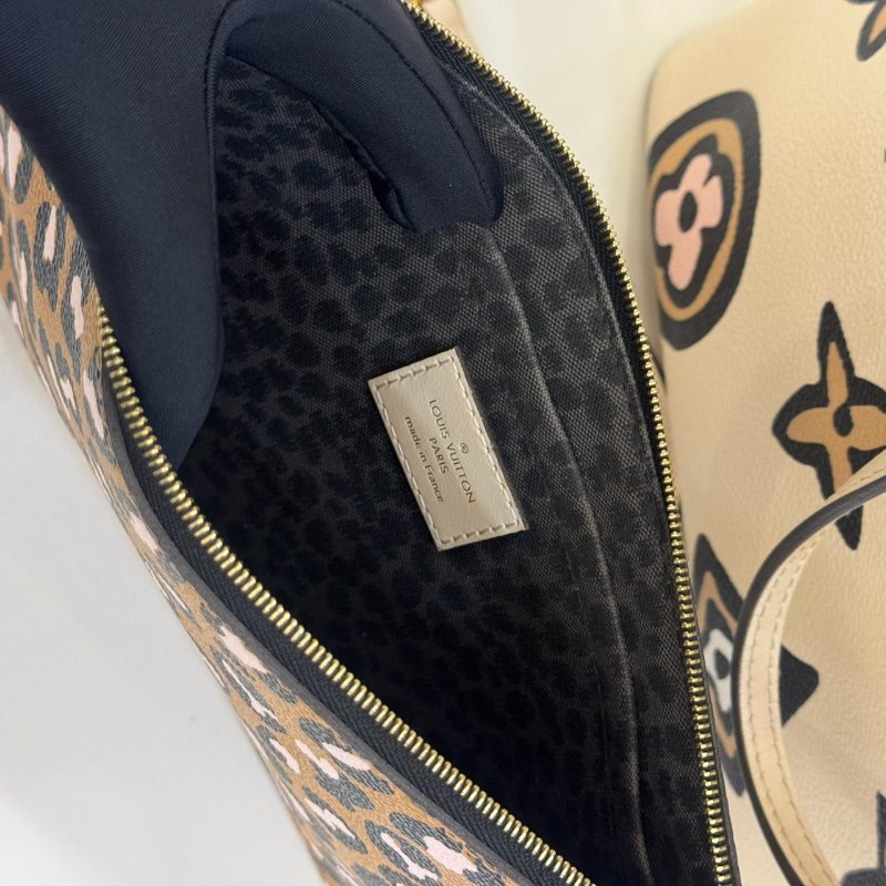 LV M45819 Neverfull MM Wild at Heart 手繪風托特-8