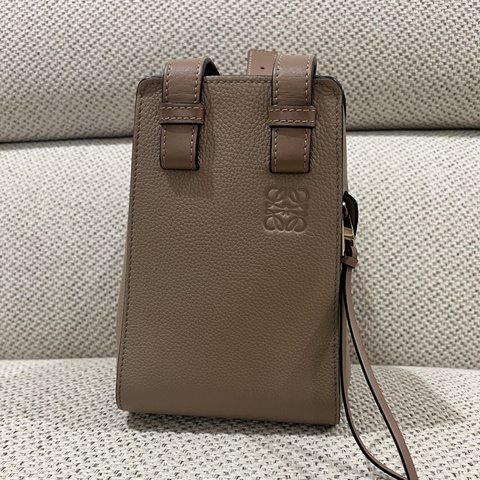 Loewe 吊床包 hammook  compact 新小號 沙色