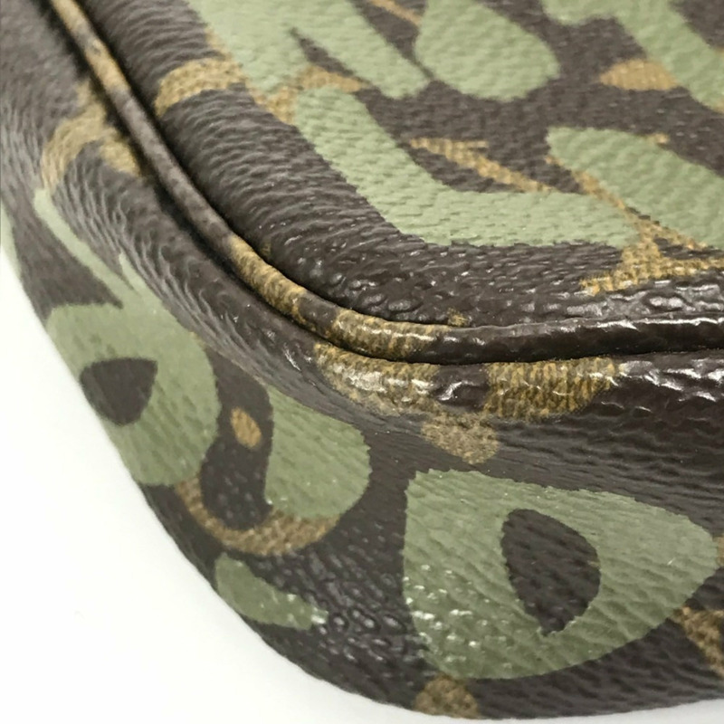 路易威登 M92191 Monogram Graffiti Pochette Accessoires 配件包肩手提包帆布男女款卡其色-8