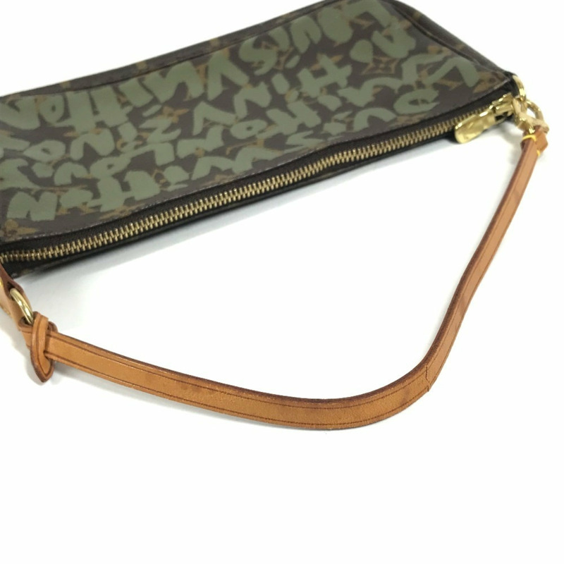 路易威登 M92191 Monogram Graffiti Pochette Accessoires 配件包肩手提包帆布男女款卡其色-9
