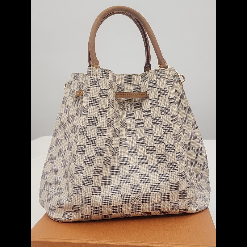 Lv 白棋盤格手提水桶包，5000元入手LV-6